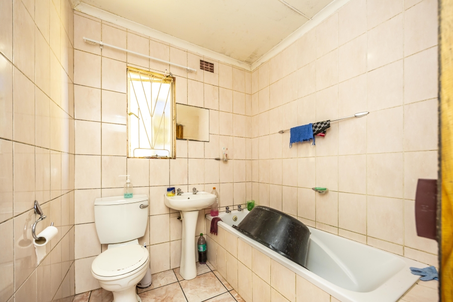 4 Bedroom Property for Sale in Mdantsane Nu 17 Eastern Cape